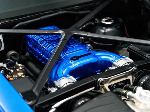 Used 2023 Lamborghini Huracan STO RWD image 8