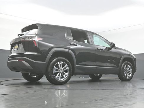 Used 2025 Chevrolet Equinox LT AWD/4WD image 46