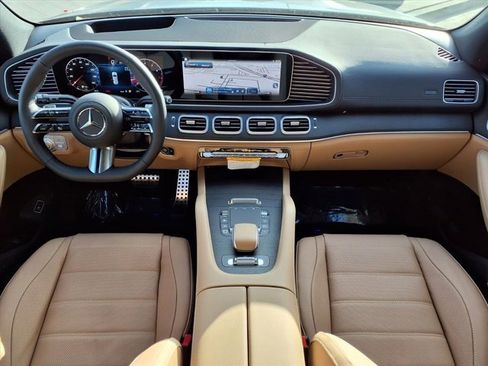 New 2026 Mercedes-Benz GLS 580 GLS 580 image 4