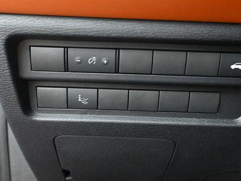 Used 2024 Mitsubishi Outlander SEL image 12