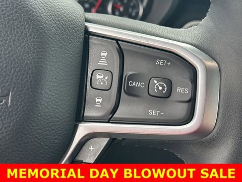 Used 2025 RAM 1500 Big Horn AWD/4WD image 29