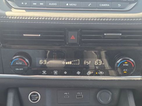Used 2021 Nissan Rogue SV FWD image 33