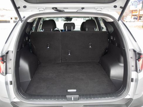 Used 2025 Hyundai Tucson SEL image 24