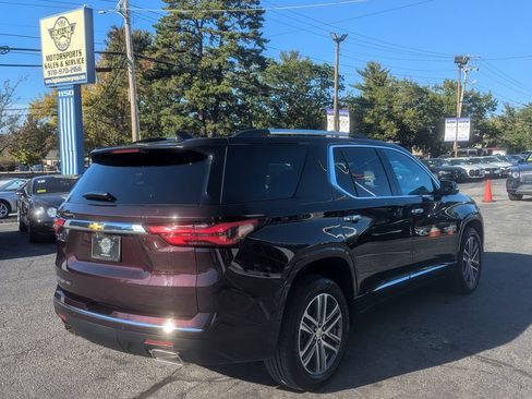 Used 2022 Chevrolet Traverse High Country AWD/4WD image 7