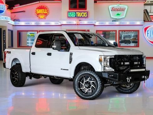 Used 2021 Ford F250 XLT w/ FX4 Off-Road Package AWD/4WD image 1