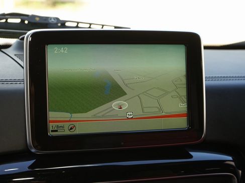 Used 2015 Mercedes-Benz G 63 AMG 4MATIC image 9