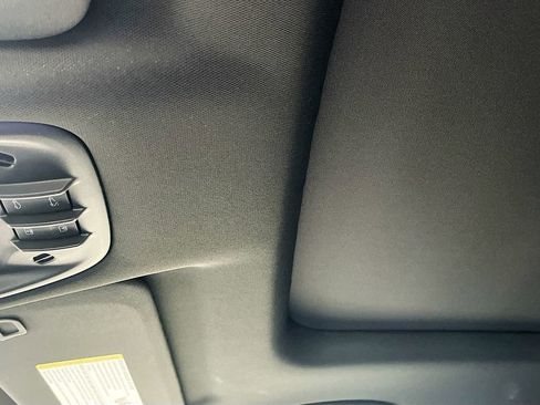 Used 2026 Chevrolet TrailBlazer RS w/ Convenience Package AWD/4WD image 21