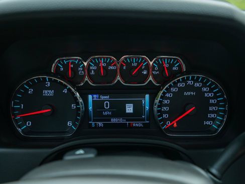 Used 2019 GMC Yukon XL SLT AWD/4WD image 31