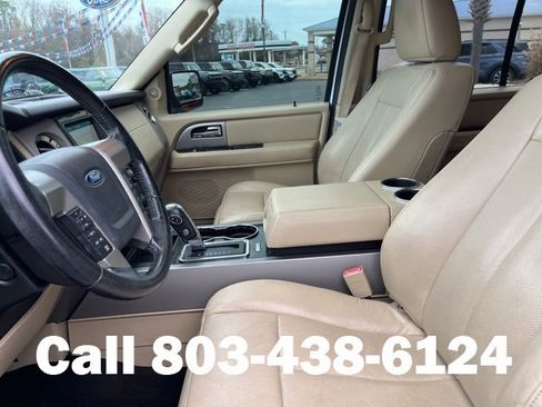 Used 2017 Ford Expedition Limited image 9