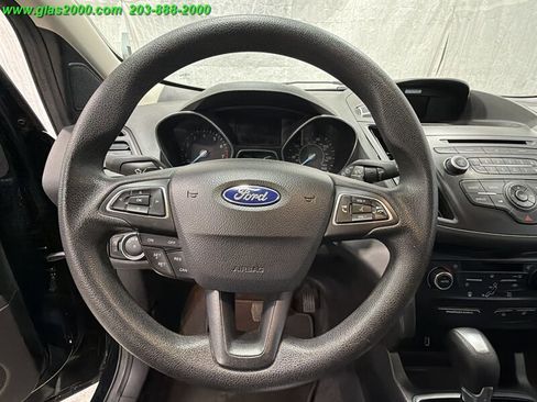 Used 2017 Ford Escape SE AWD/4WD image 4