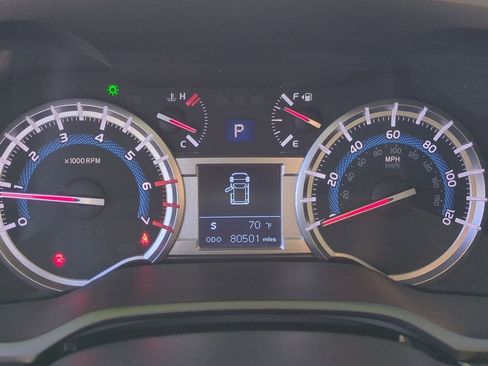 Used 2019 Toyota 4Runner SR5 Premium image 14