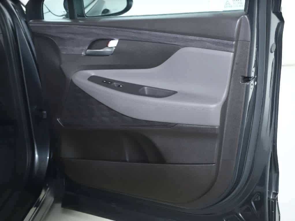 Used 2020 Hyundai Santa Fe SE FWD image 35
