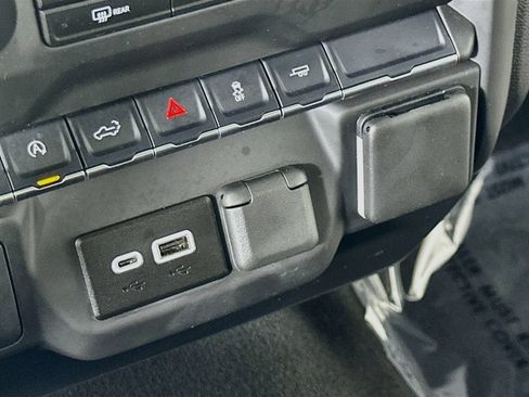 Used 2025 Chevrolet Silverado 1500 Custom RWD image 29