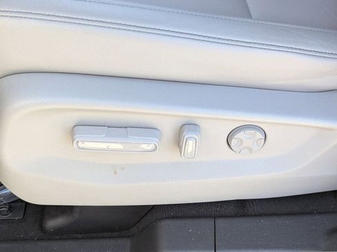 Certified 2024 Honda Odyssey Touring image 18