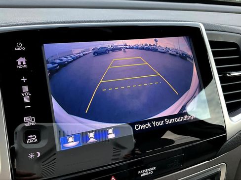 Used 2017 Honda Pilot EX image 24