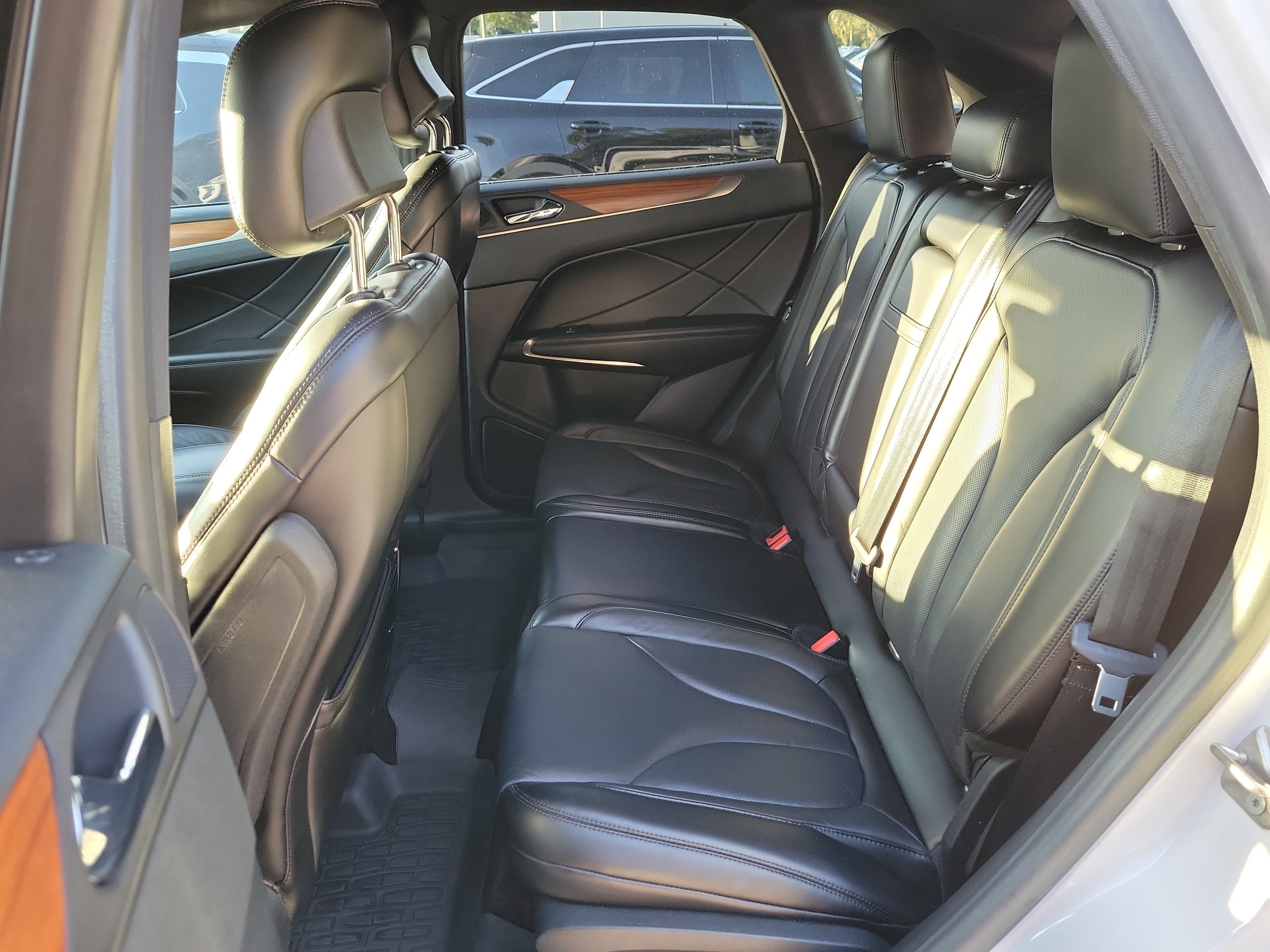Used 2018 Lincoln MKC Reserve AWD/4WD image 15