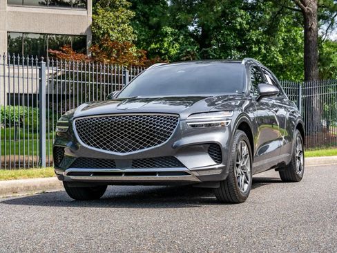 Used 2023 Genesis GV70 2.5T w/ Select Package AWD/4WD image 2