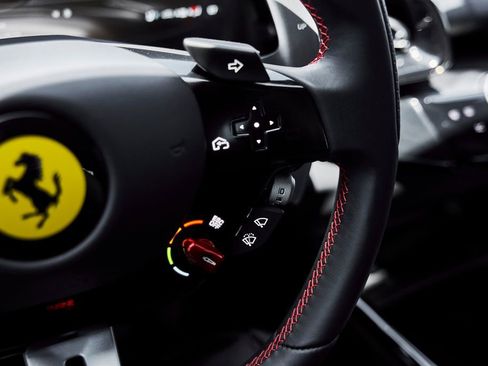 Used 2025 Ferrari Purosangue AWD/4WD image 73