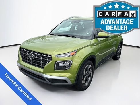 Used 2024 Hyundai Venue SEL FWD image 1