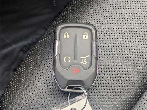 Used 2023 GMC Acadia SLT image 28