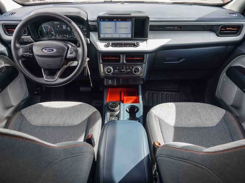 Used 2023 Ford Maverick XLT image 11