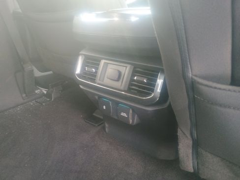 Used 2022 Ford F150 XLT w/ Equipment Group 302A High image 16