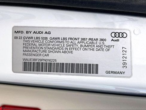 Used 2023 Audi A6 Premium Plus w/ Premium Plus Package image 11