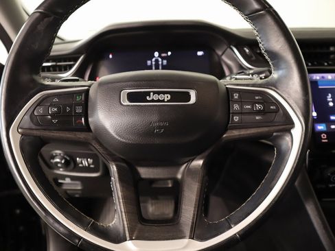 Used 2021 Jeep Grand Cherokee L Limited image 2