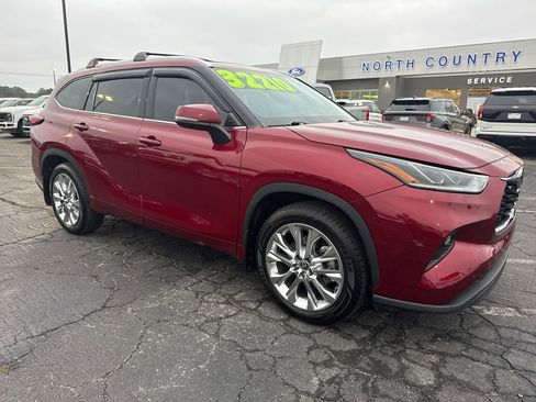Used 2021 Toyota Highlander Limited image 9