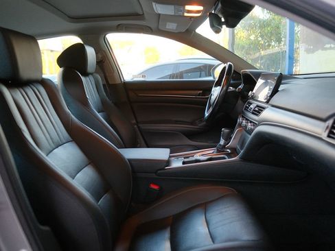 Used 2022 Honda Accord EX-L image 31