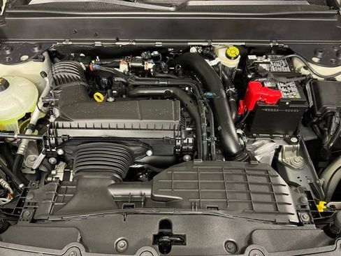 New 2025 Ford Maverick XL w/ Equipment Group 102A image 9