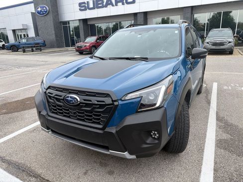 Used 2024 Subaru Forester Wilderness w/ Convenience Package AWD/4WD image 3