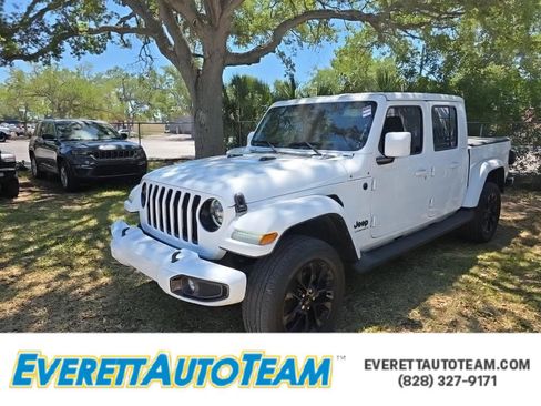 Used 2023 Jeep Gladiator Overland AWD/4WD image 1