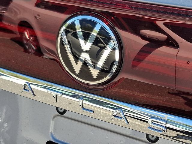 New 2025 Volkswagen Atlas SEL Premium R-Line AWD/4WD image 18