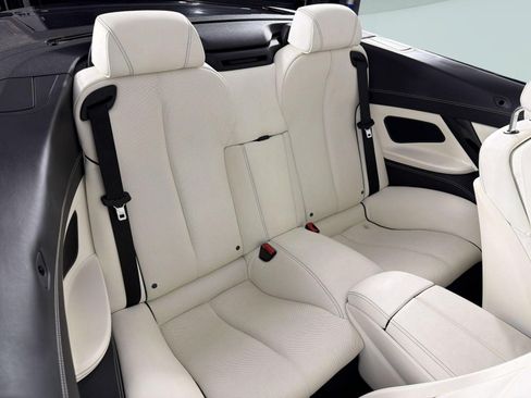 Used 2018 BMW 650i Convertible RWD image 30