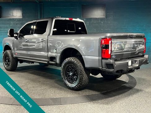 Used 2024 Ford F250 Platinum w/ Tremor Off-Road Package AWD/4WD image 10