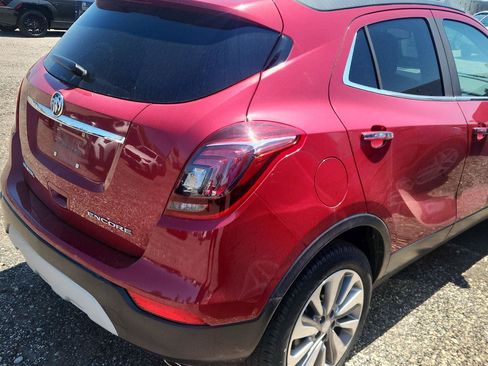 Used 2018 Buick Encore Preferred FWD image 16