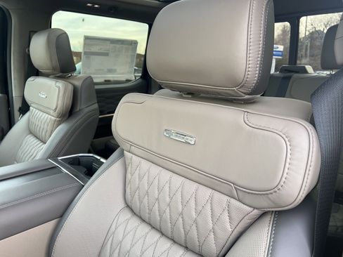 New 2026 Ford F350 Platinum w/ Platinum Plus Package image 24