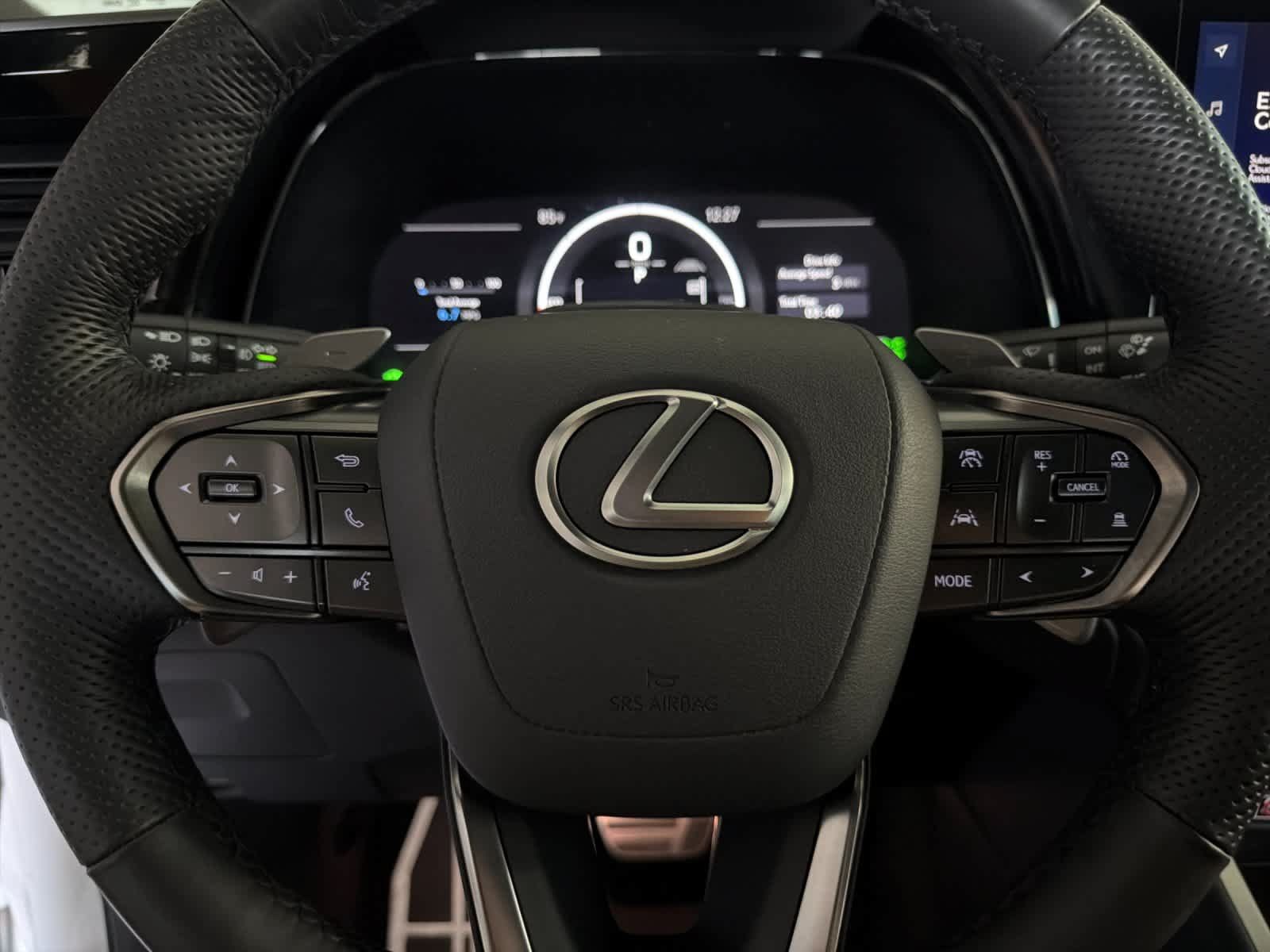 Used 2025 Lexus TX 500h AWD w/ Technology Package image 26