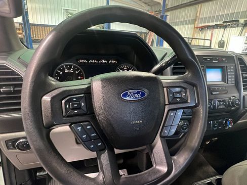 Used 2017 Ford F150 XLT w/ Trailer Tow Package AWD/4WD image 14