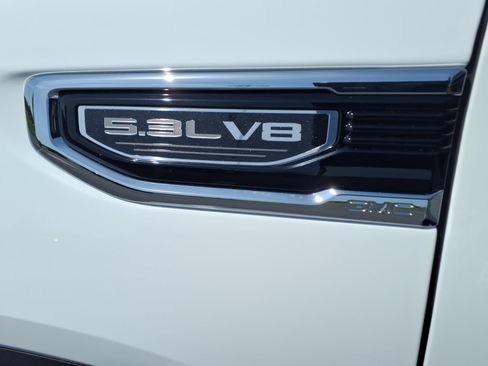 Certified 2023 GMC Sierra 1500 SLT AWD/4WD image 8
