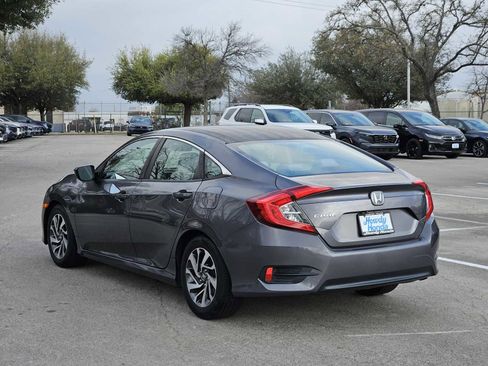 Used 2016 Honda Civic EX image 5