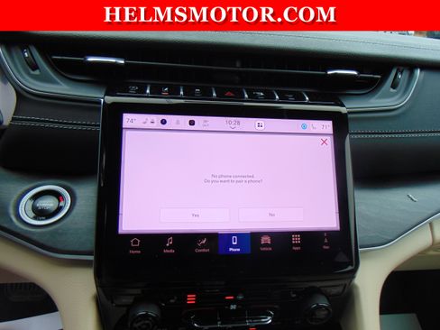 Certified 2025 Jeep Grand Cherokee L Limited image 26