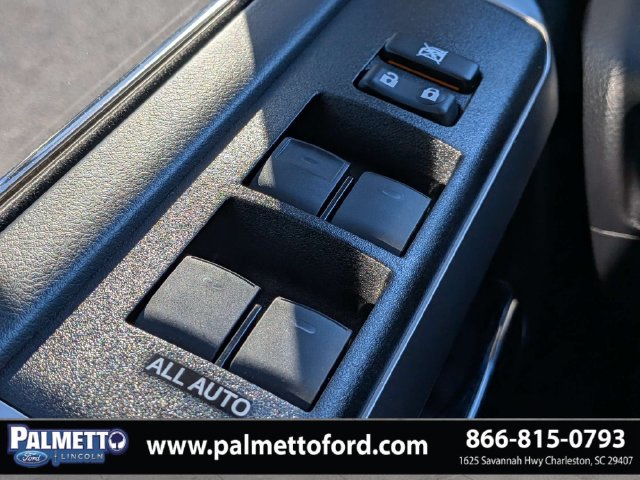 Used 2024 Toyota 4Runner Limited AWD/4WD image 24