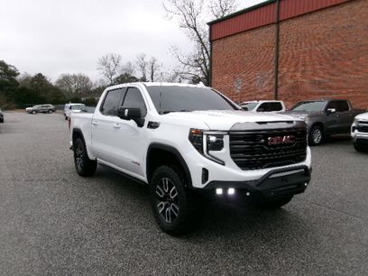 Used 2023 GMC Sierra 1500 AT4 w/ AT4 Premium Package