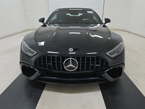 Used 2022 Mercedes-Benz SL 63 AMG 4MATIC image 2