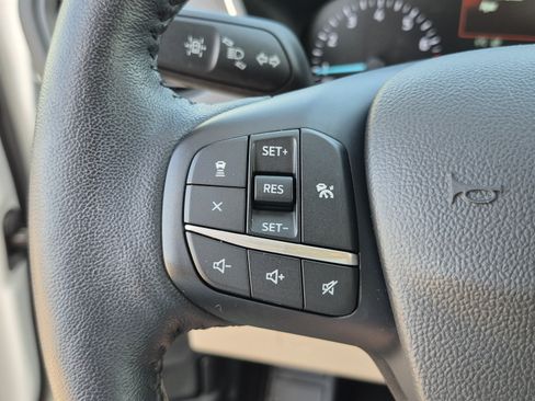 Used 2020 Ford Escape SEL FWD image 28