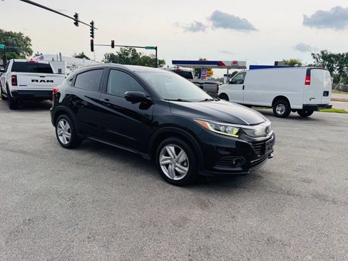Used 2019 Honda HR-V EX image 4