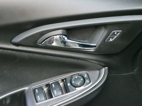 Used 2023 Chevrolet Malibu LT FWD image 16