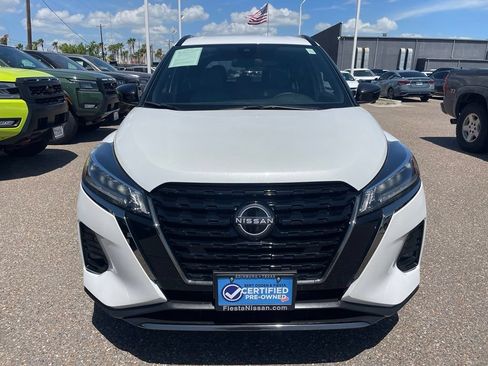 Certified 2024 Nissan Kicks SR w/ SR Premium Package FWD image 2